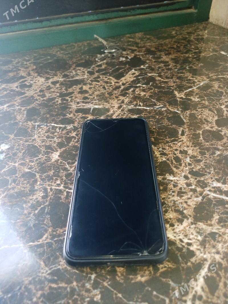 Poco c 40 - Дашогуз - img 3