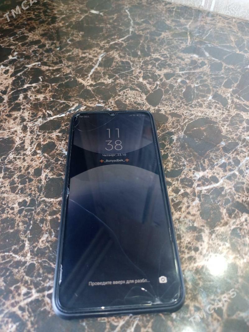 Poco c 40 - Дашогуз - img 1