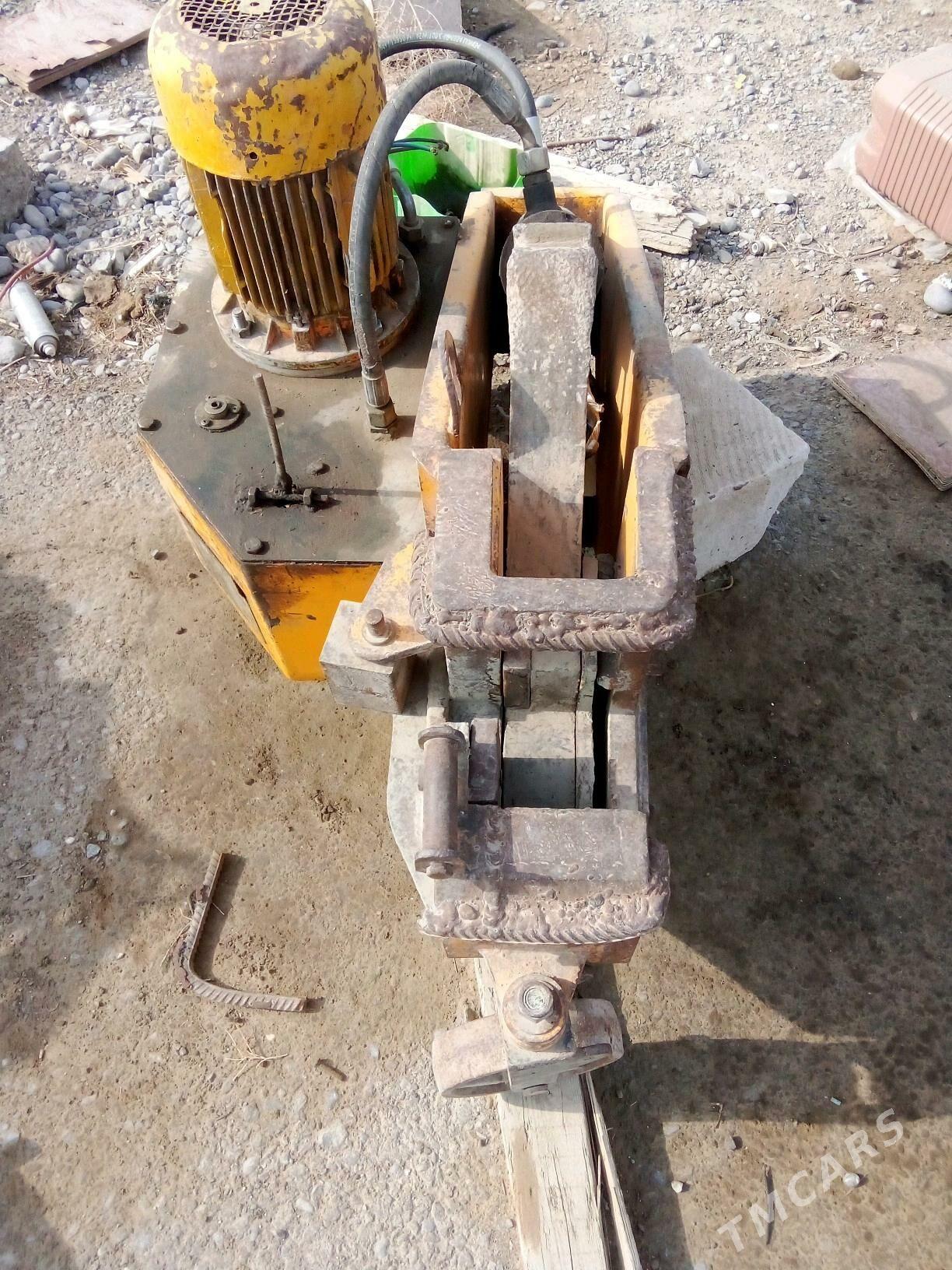 kesme makina - Ак-Бугдайский этрап - img 2