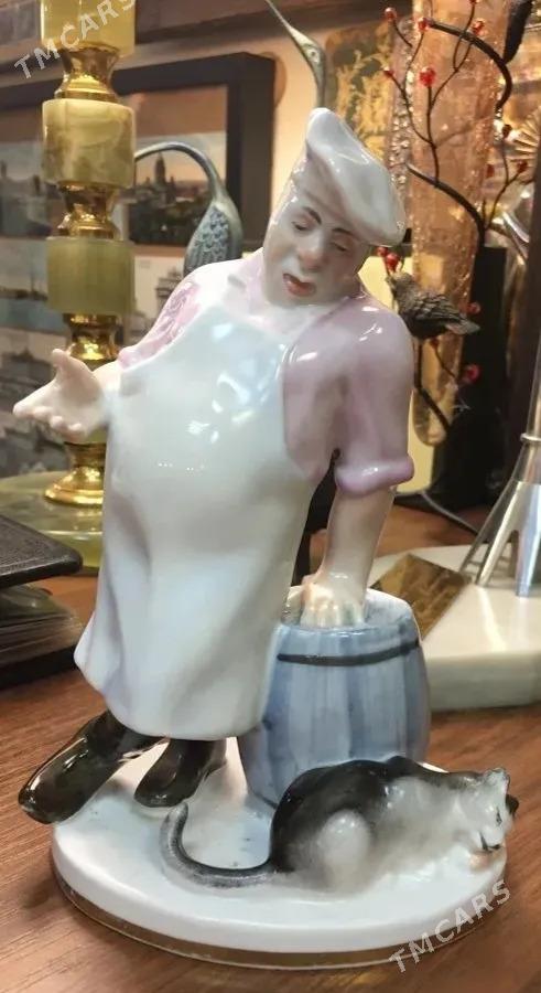 Gadym, Статуэтка - Aşgabat - img 2