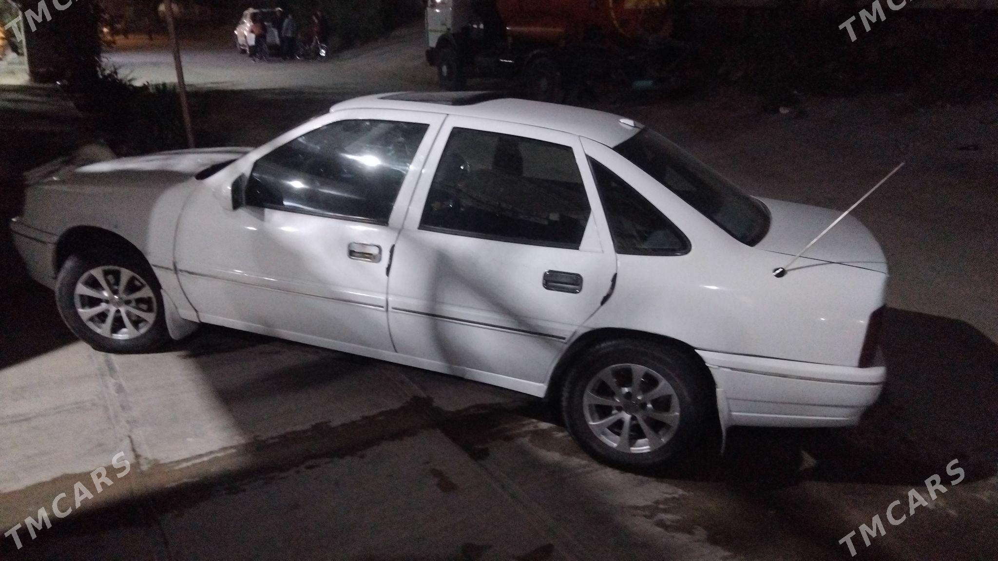 Opel Vectra 1992 - 48 000 TMT - Чоганлы - img 5