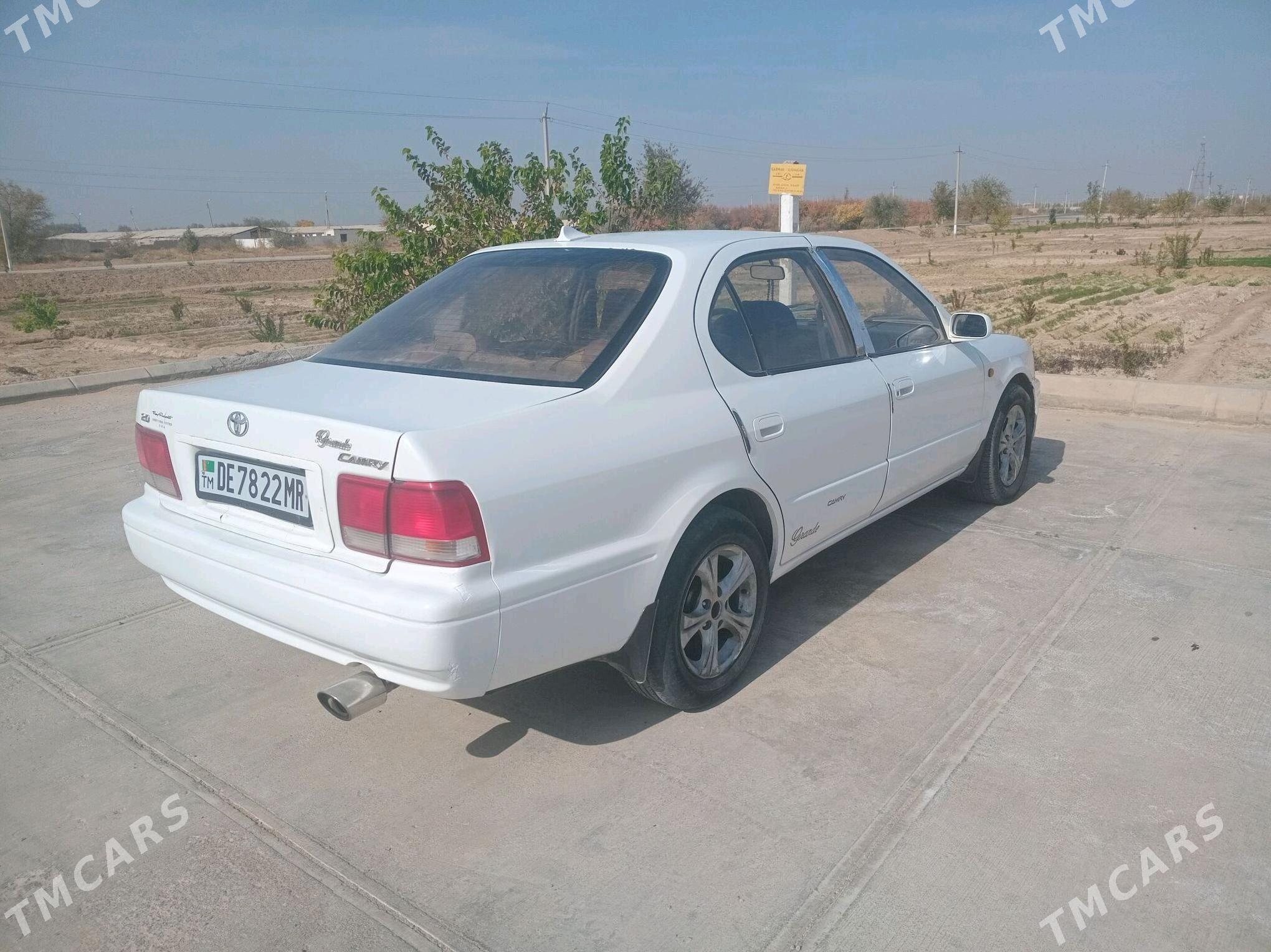 Toyota Vista 1995 - 47 000 TMT - Gazojak - img 3