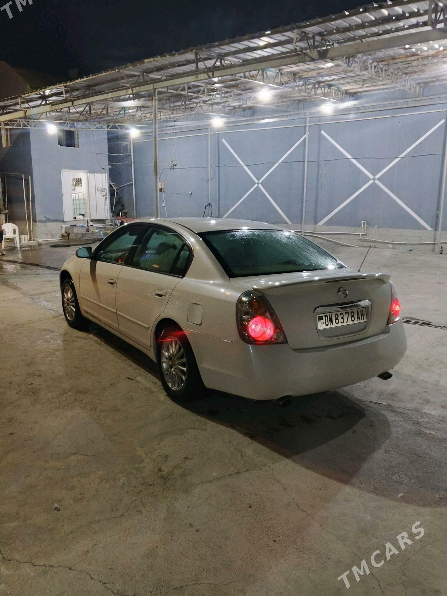 Nissan Altima 2004 - 85 000 TMT - Büzmeýin GRES - img 1