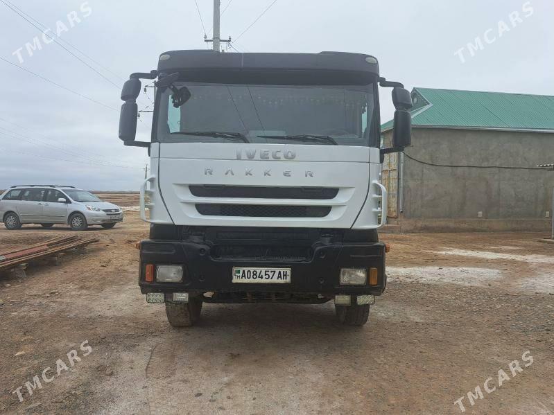 Iveco Trakker 2009 - 500 000 TMT - Теджен - img 5