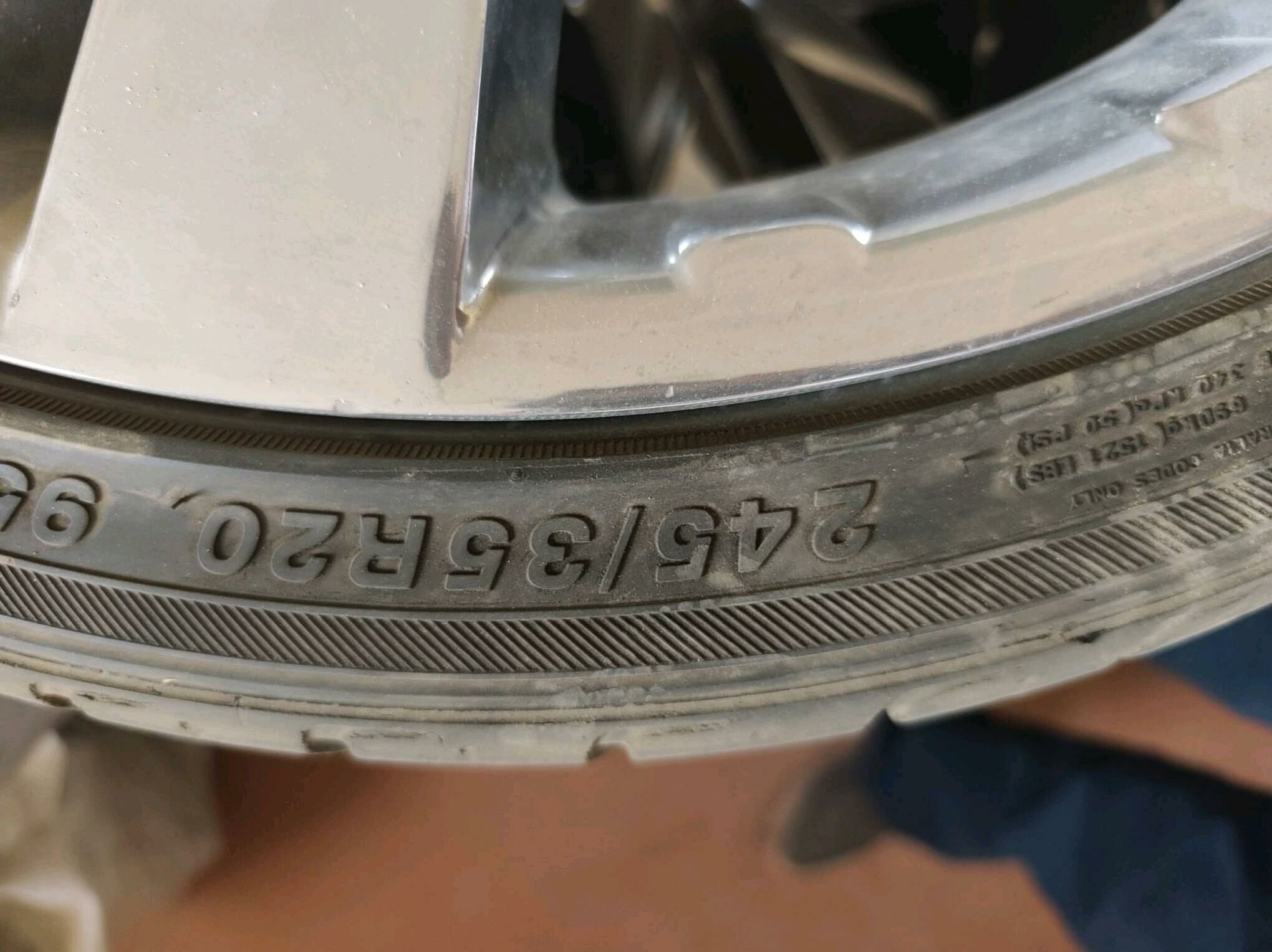 Диск с покрышкой 4 000 TMT - Türkmenbaşy - img 3