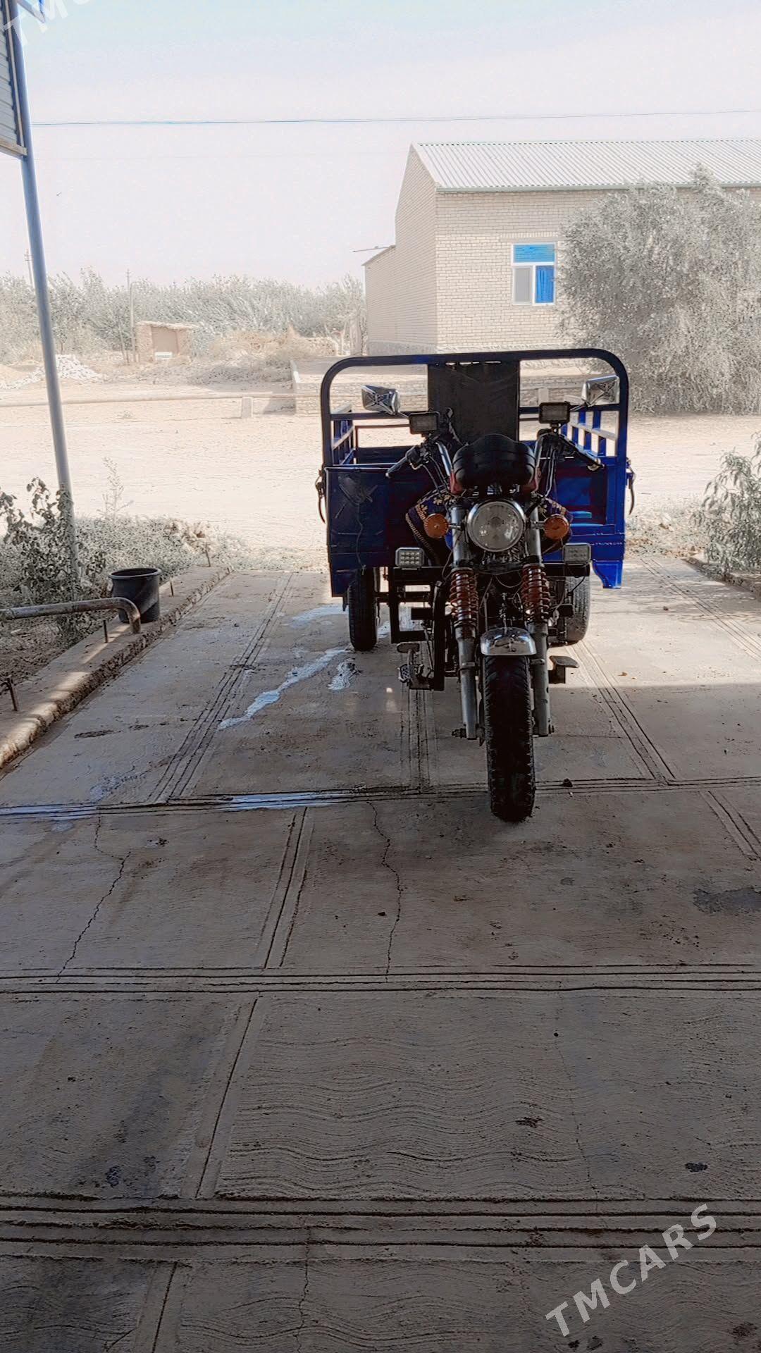 Fekon FK200-14G 2014 - 17 000 TMT - Ходжамбаз - img 1