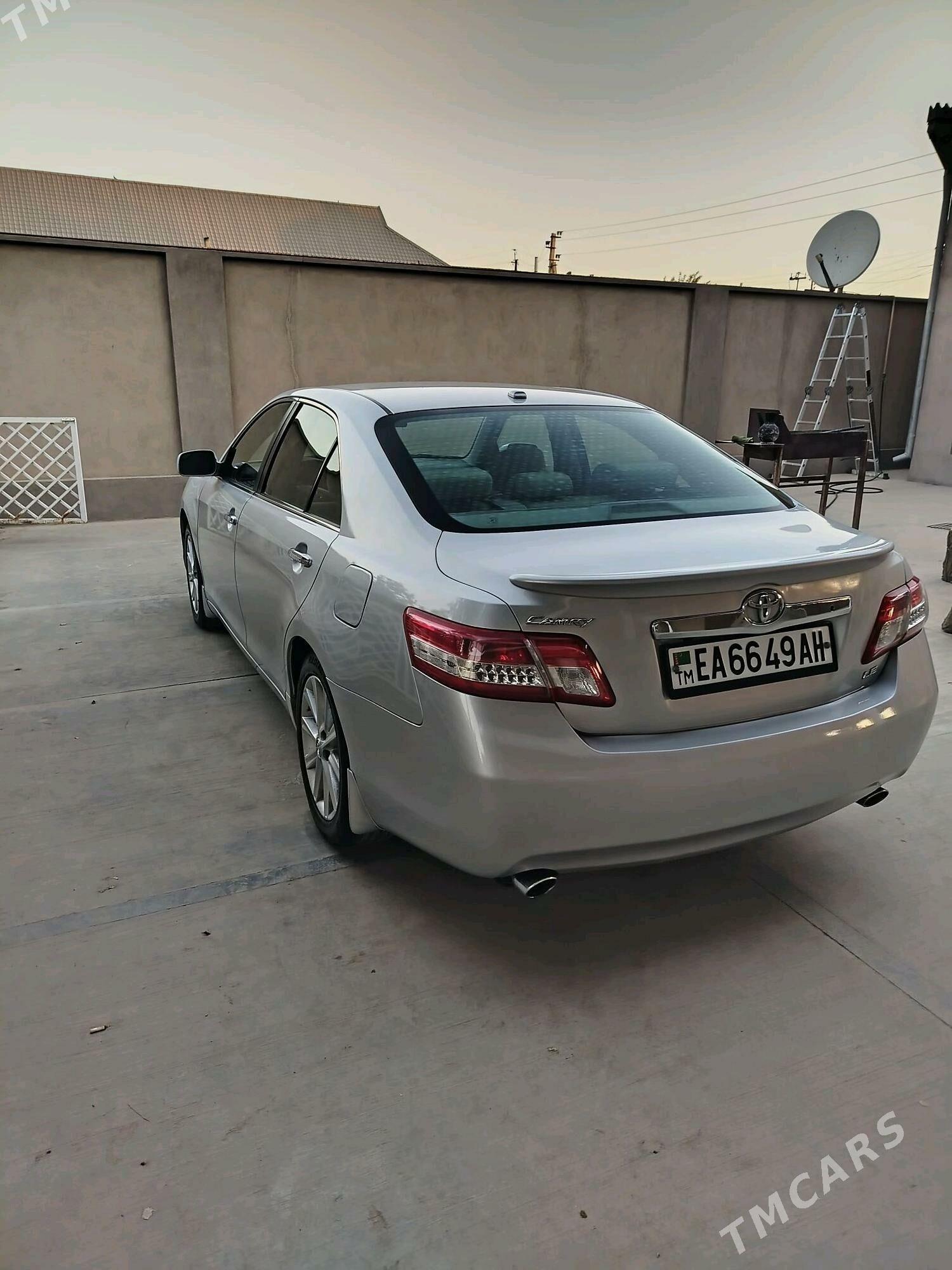 Toyota Camry 2011 - 189 000 TMT - Aşgabat - img 4