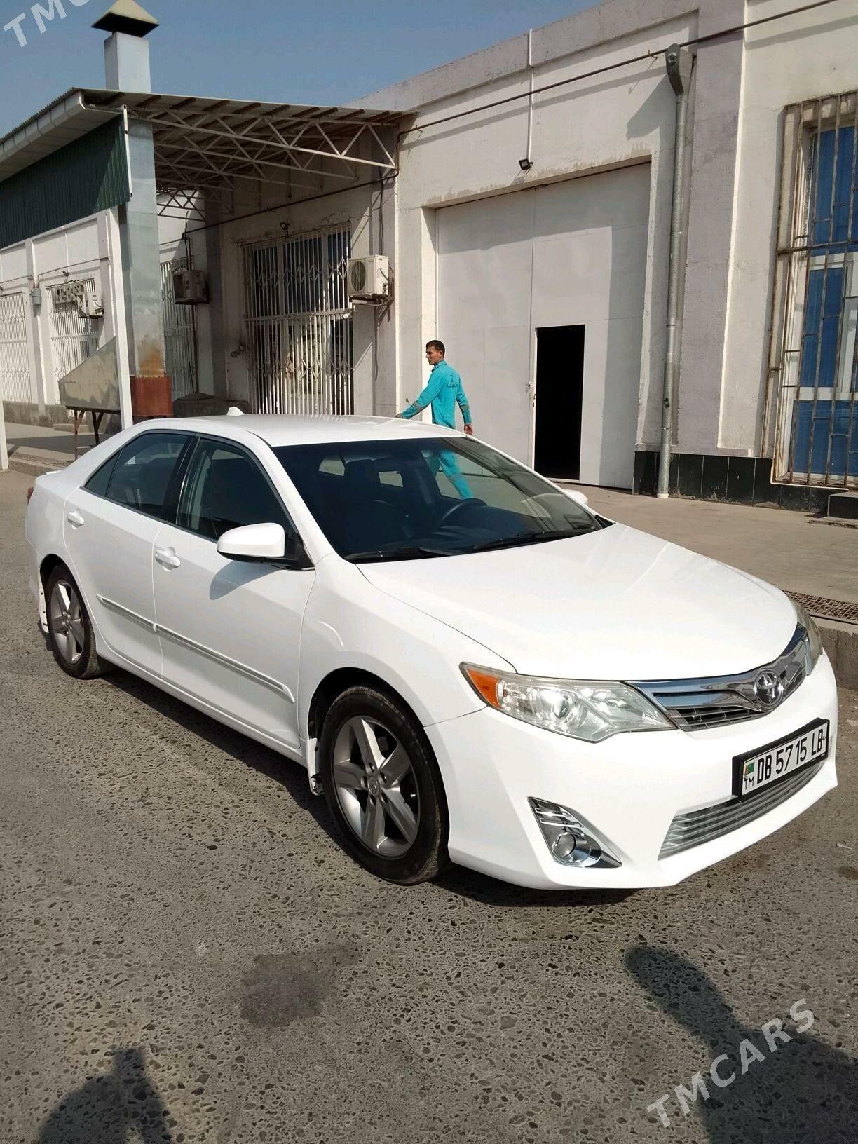 Toyota Camry 2012 - 220 000 TMT - Туркменабат - img 10