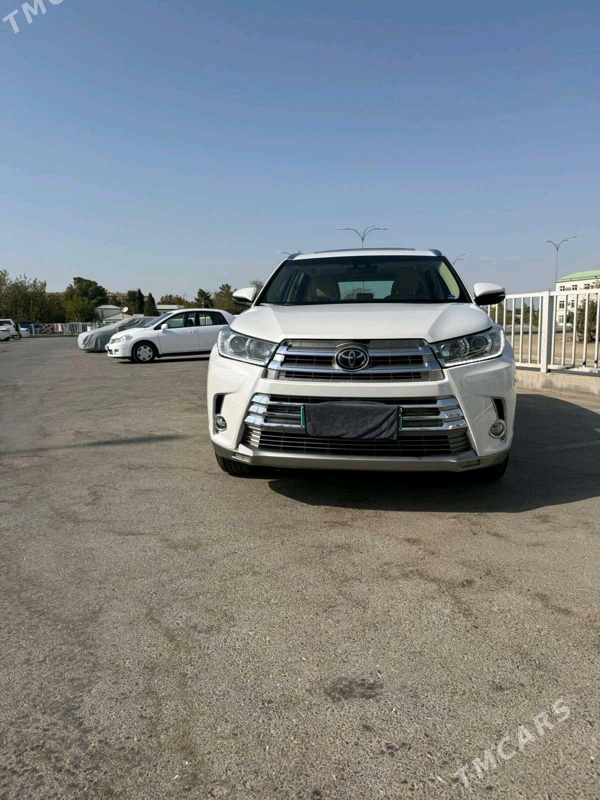 Toyota Highlander 2019 - 510 000 TMT - 6 мкр - img 5