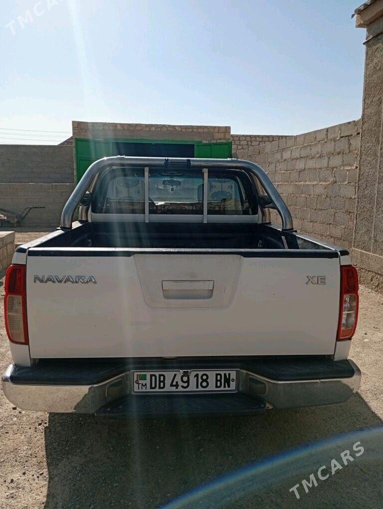 Nissan Navara 2009 - 125 000 TMT - Gumdag - img 4