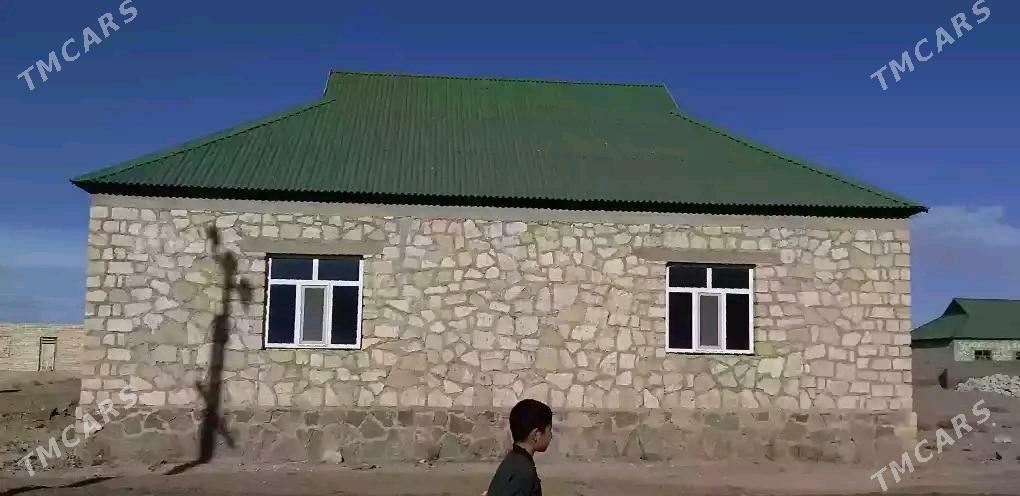 satlyk jay  banlisan yany - Bereket - img 3