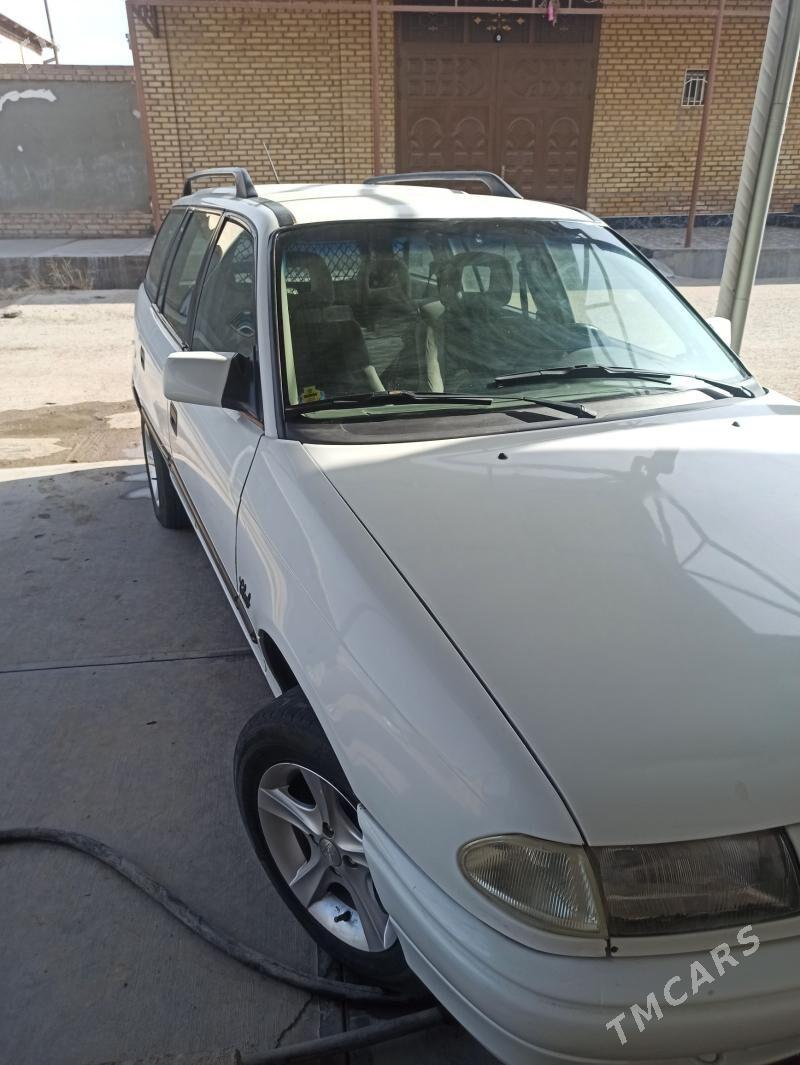 Opel Astra 1993 - 40 000 TMT - Şabat etr. - img 2