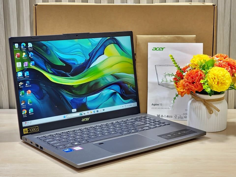 Acer Aspire 15/Core5+Iris 80EU - Türkmenabat - img 1