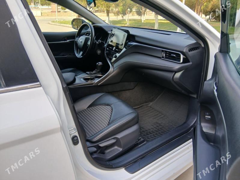 Toyota Camry 2021 - 330 000 TMT - Туркменабат - img 3