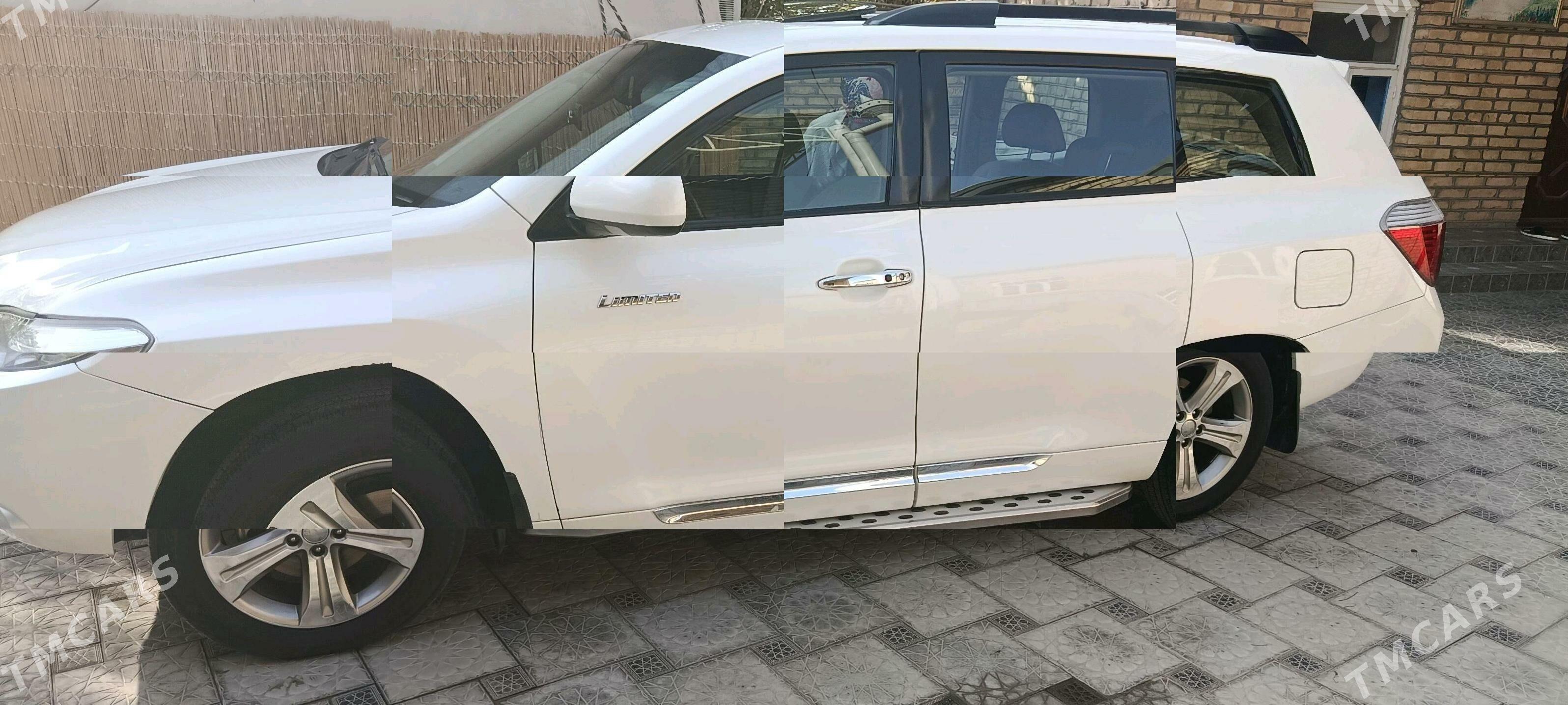 Toyota Highlander 2009 - 290 000 TMT - Мары - img 1