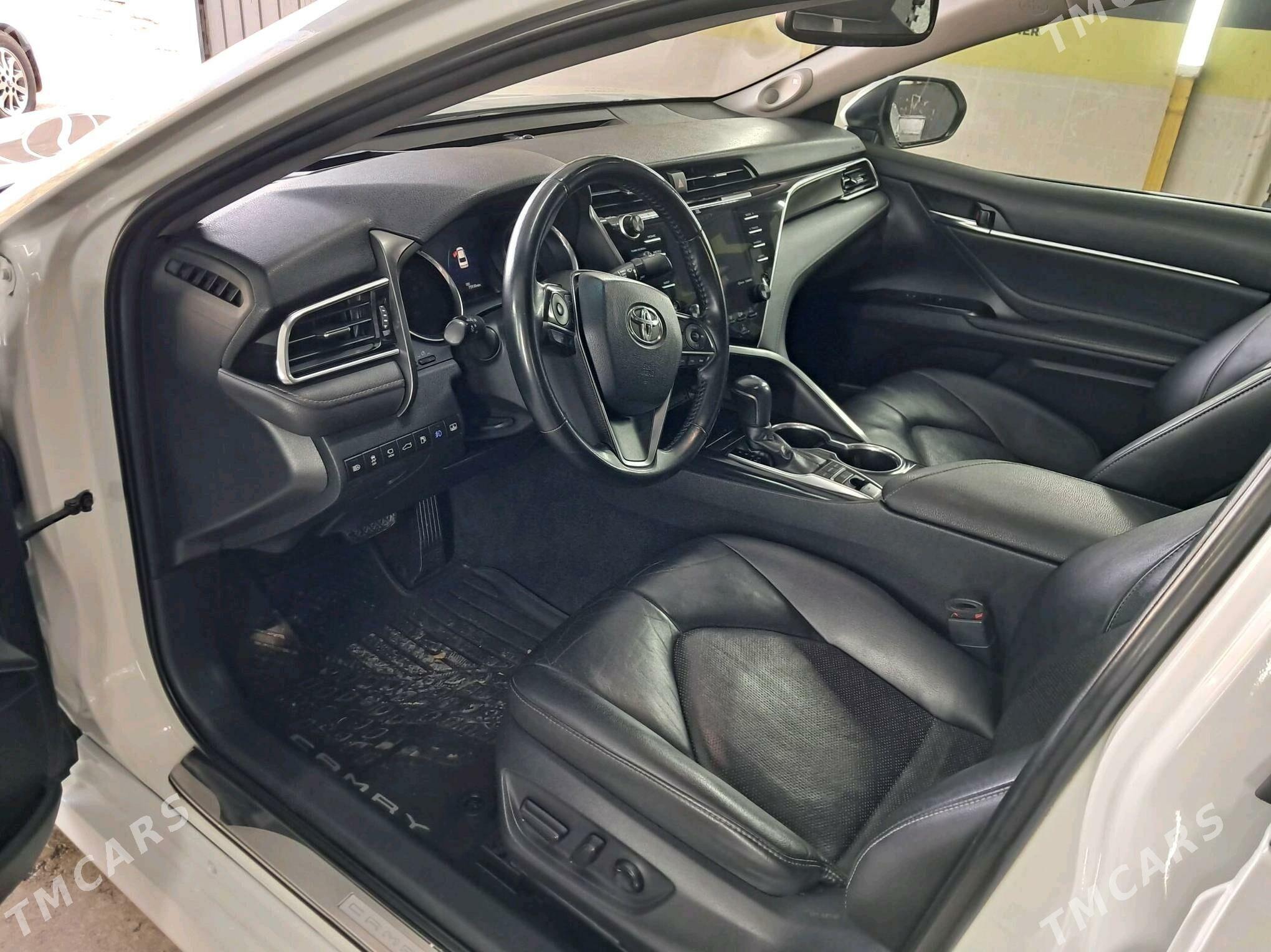 Toyota Camry 2018 - 400 000 TMT - Aşgabat - img 5