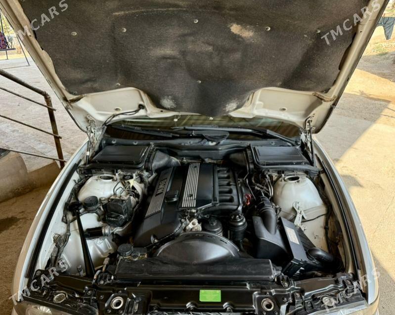 BMW E39 1999 - 160 000 TMT - Мары - img 9