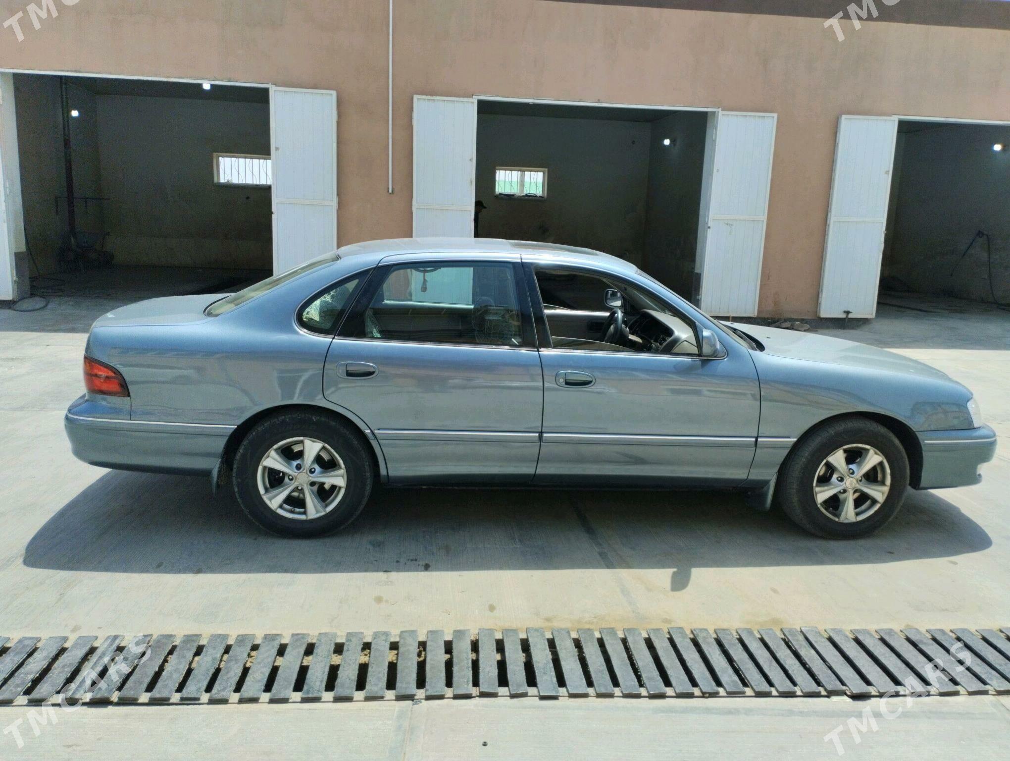 Toyota Avalon 1998 - 120 000 TMT - Тагтабазар - img 1