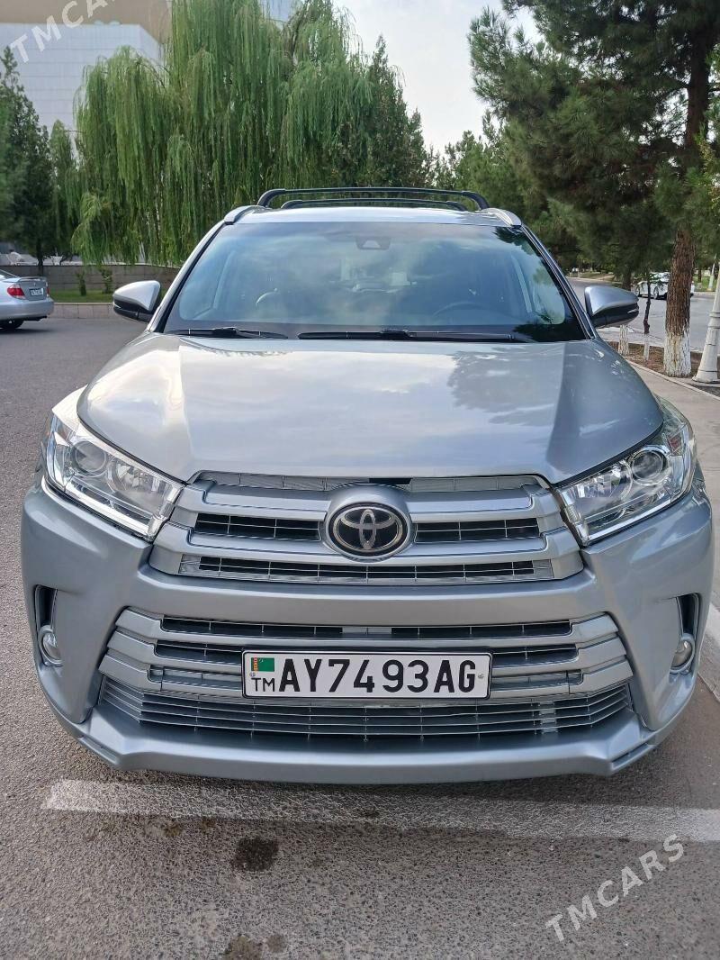 Toyota Highlander 2018 - 460 000 TMT - Бузмеин - img 7