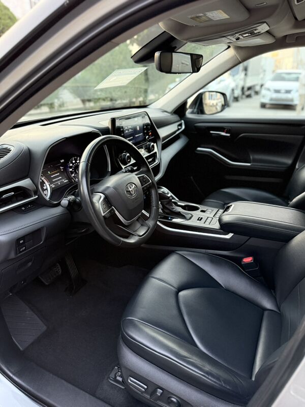 Toyota Highlander 2022 - 588 000 TMT - Мары - img 5
