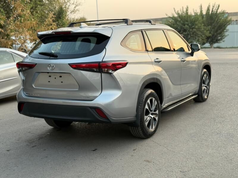 Toyota Highlander 2022 - 588 000 TMT - Мары - img 7