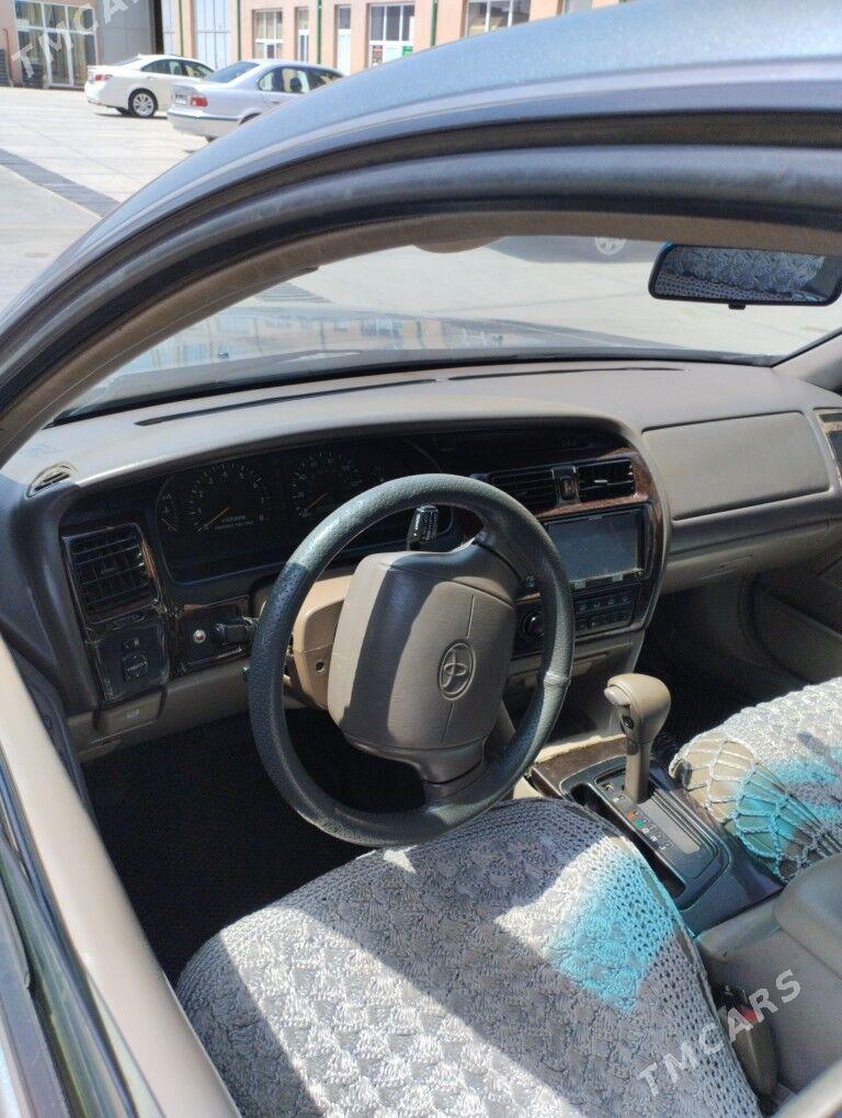 Toyota Avalon 1998 - 120 000 TMT - Тагтабазар - img 9