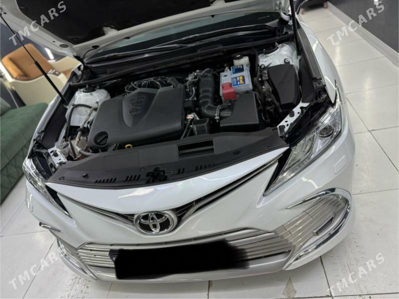 Toyota Camry 2021 - 591 000 TMT - Ашхабад - img 4