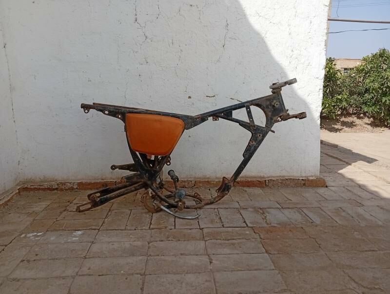 Iž Planeta Sport rama 1 700 TMT - Kerki - img 1