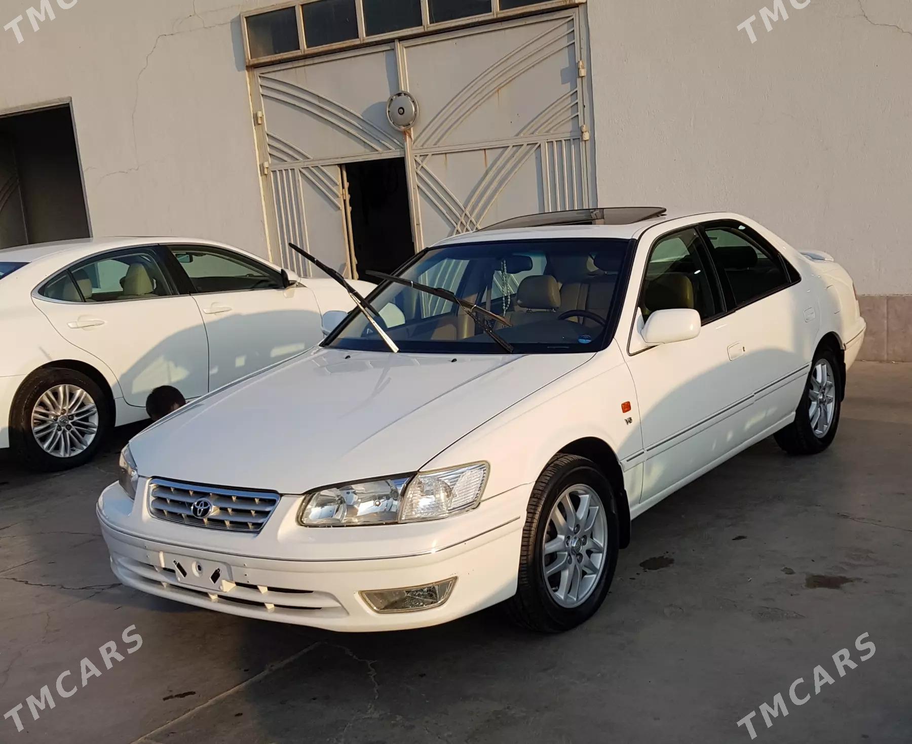 Toyota Camry 2000 - 180 000 TMT - Baýramaly - img 1