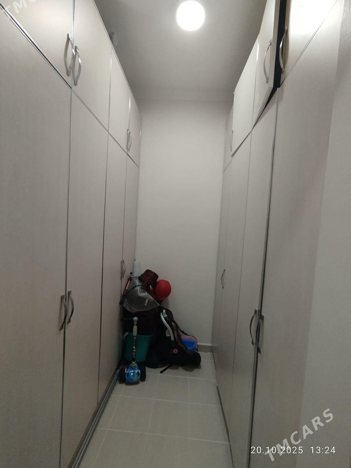 Eyesinden Mir 8 3 kom - Ашхабад - img 9