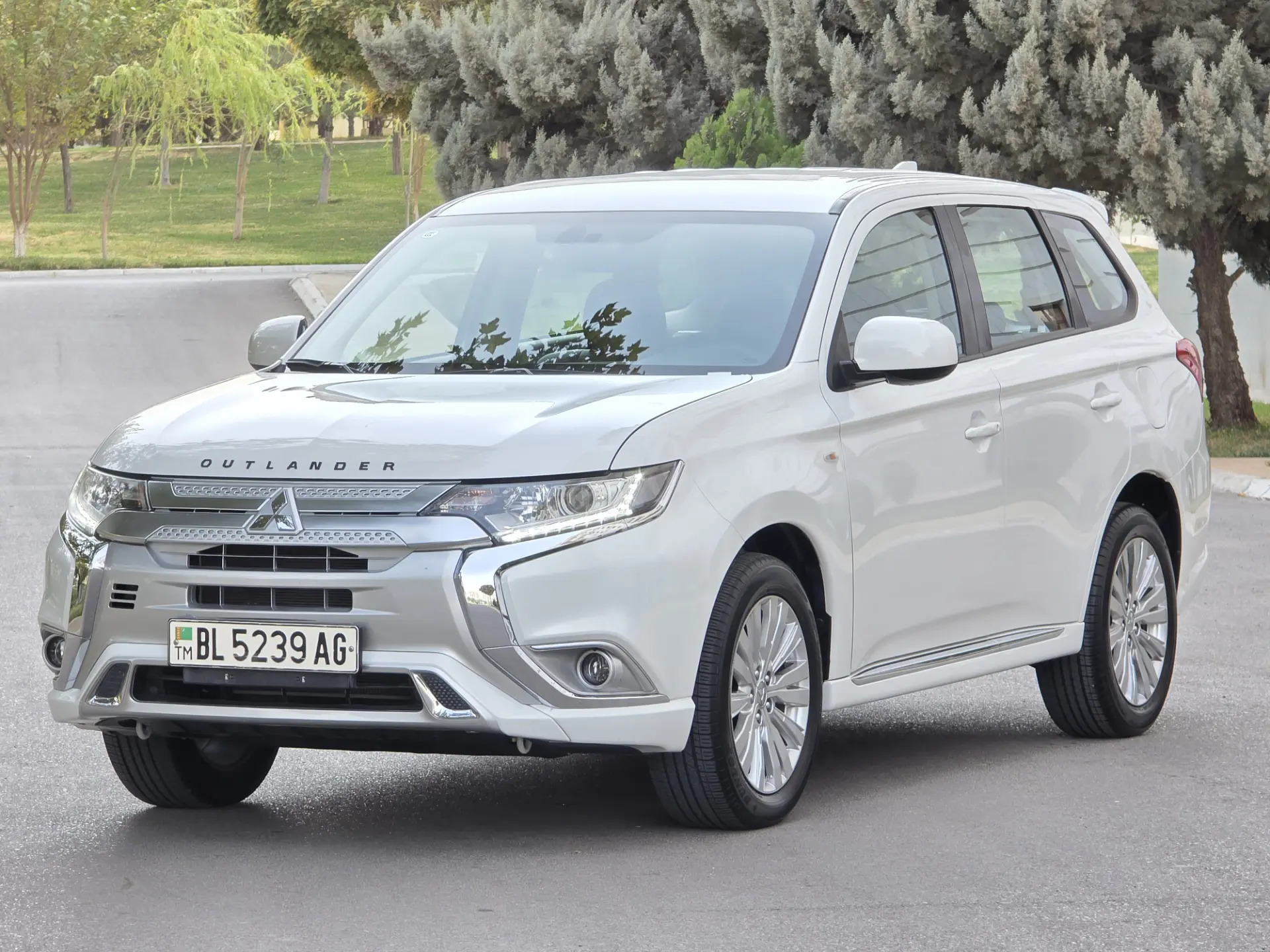 Mitsubishi Outlander 2022 - 279 000 TMT - Гаудан "А" - img 1