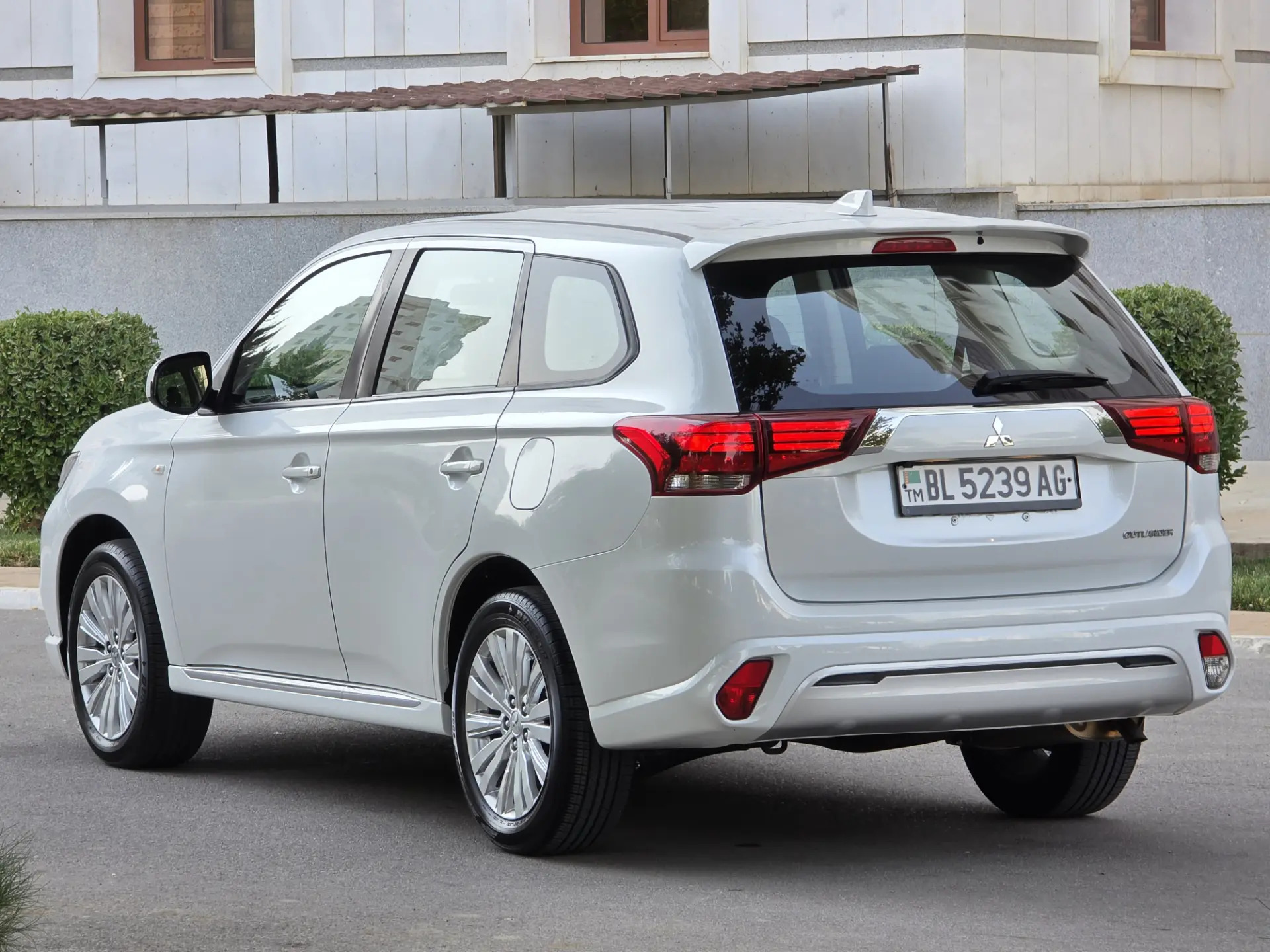 Mitsubishi Outlander 2022 - 279 000 TMT - Гаудан "А" - img 7