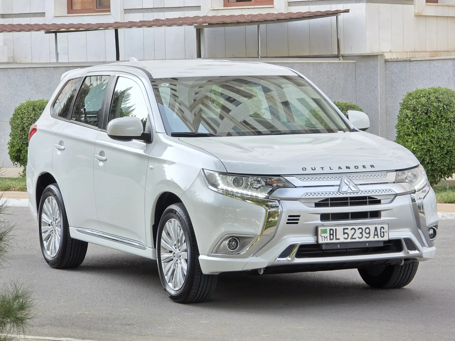 Mitsubishi Outlander 2022 - 279 000 TMT - Гаудан "А" - img 4