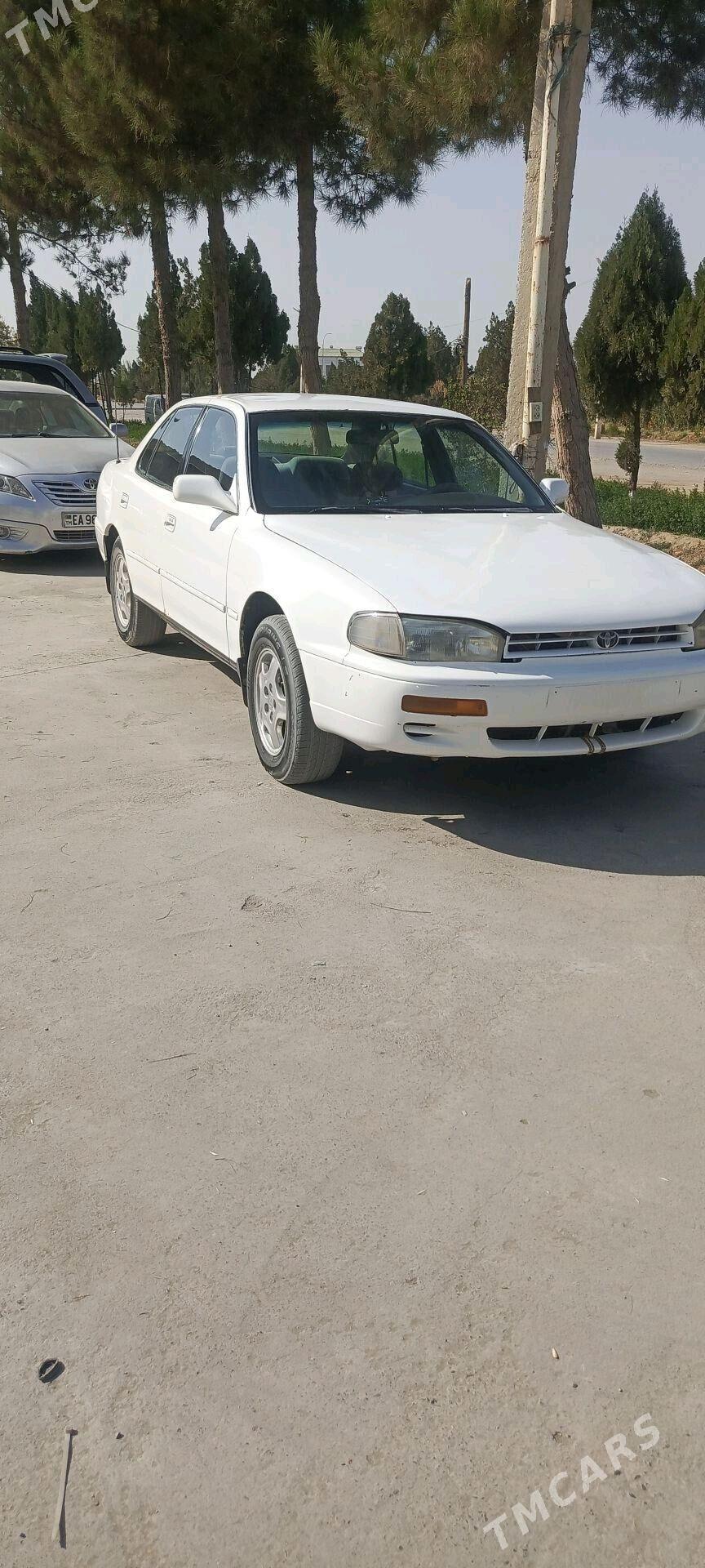 Toyota Camry 1993 - 80 000 TMT - Халач - img 4