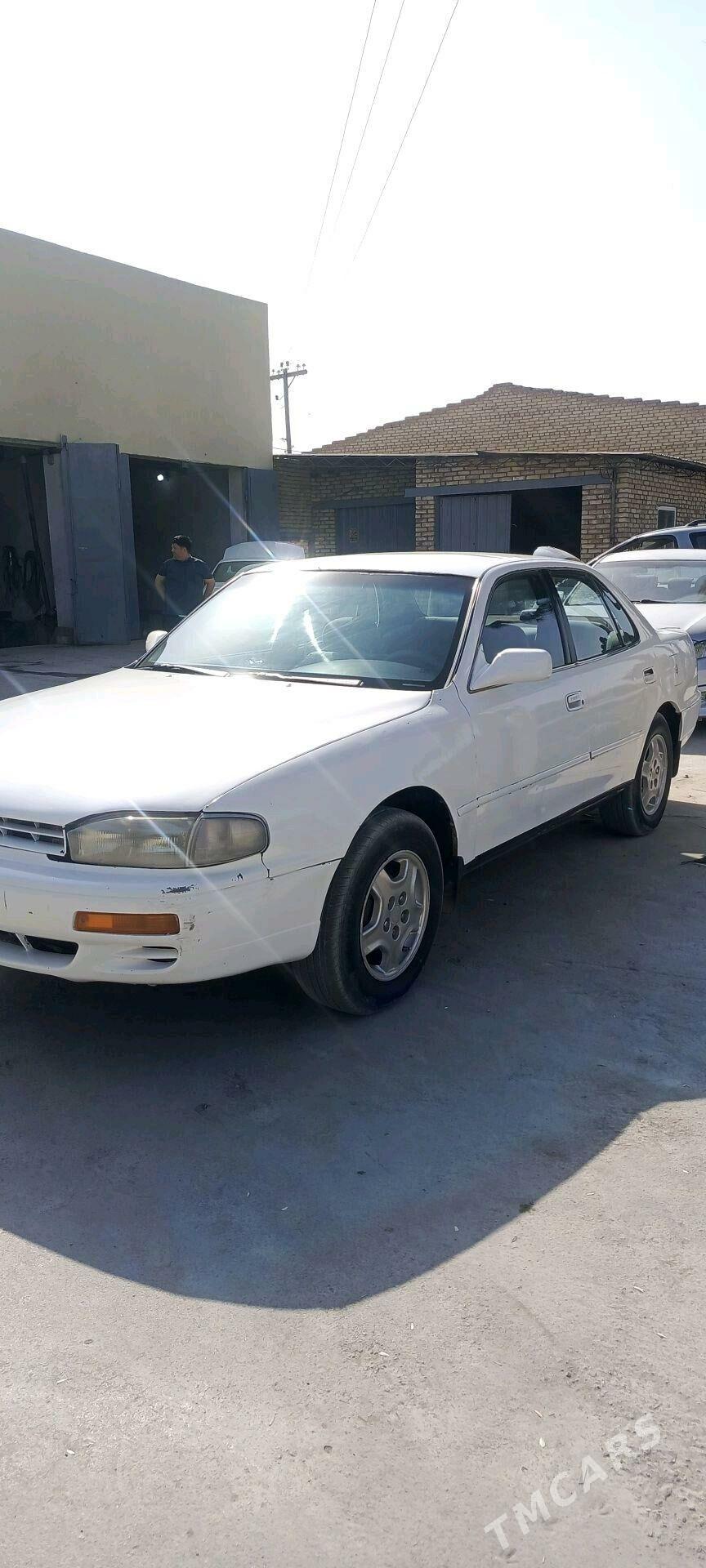 Toyota Camry 1993 - 80 000 TMT - Халач - img 3