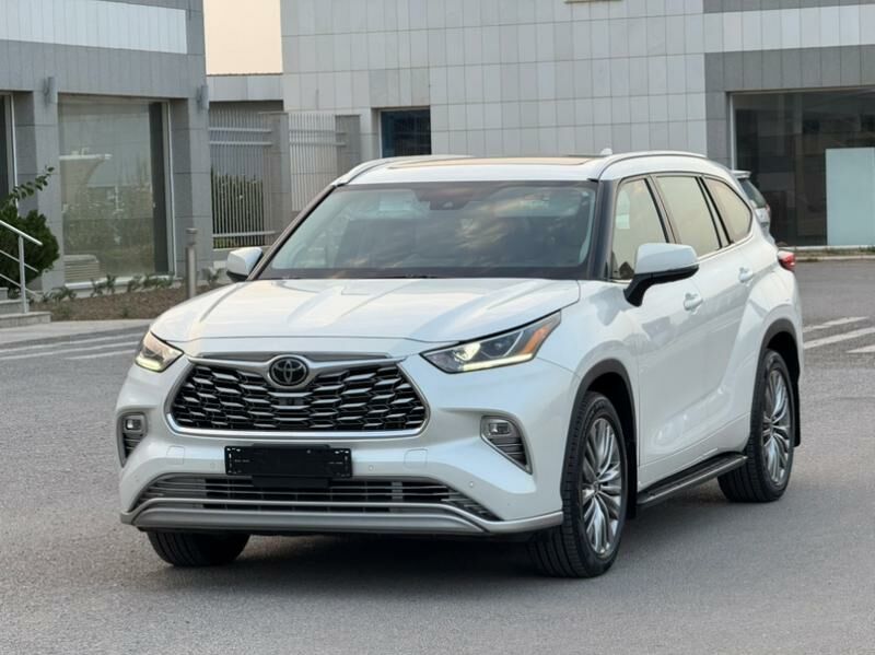 Toyota Highlander 2021 - 670 000 TMT - Ашхабад - img 9