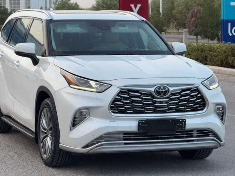 Toyota Highlander 2021 - 670 000 TMT - Ашхабад - img 8