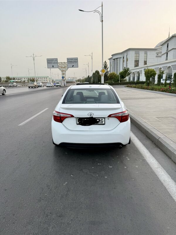 Toyota Corolla 2014 - 174 000 TMT - Ашхабад - img 6