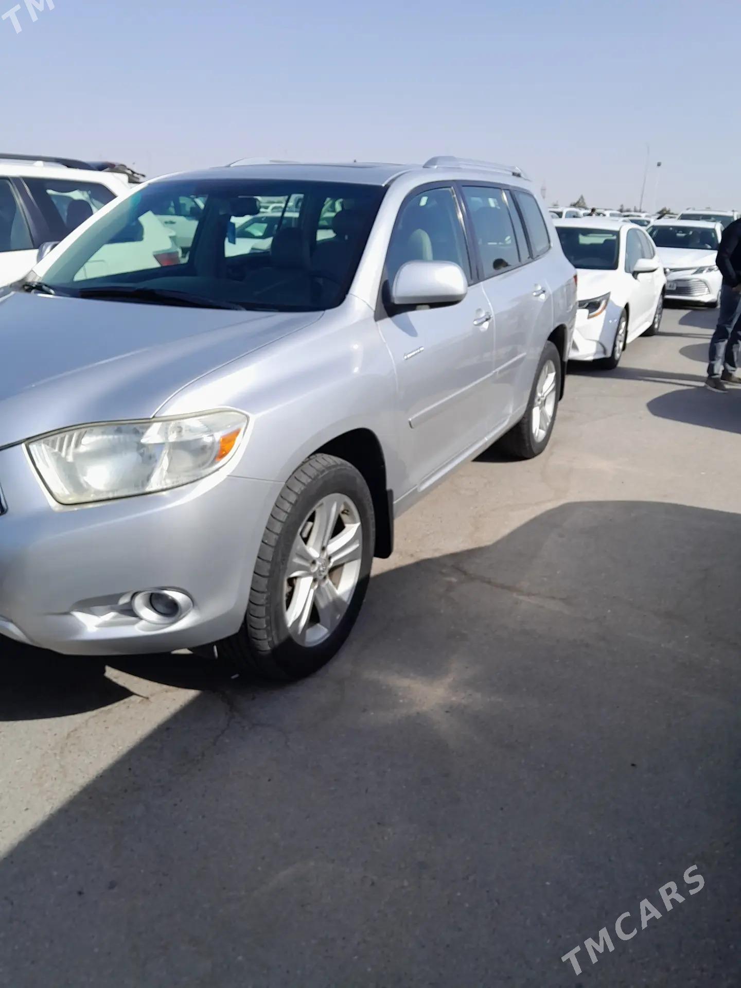 Toyota Highlander 2010 - 310 000 TMT - Сакарчага - img 1