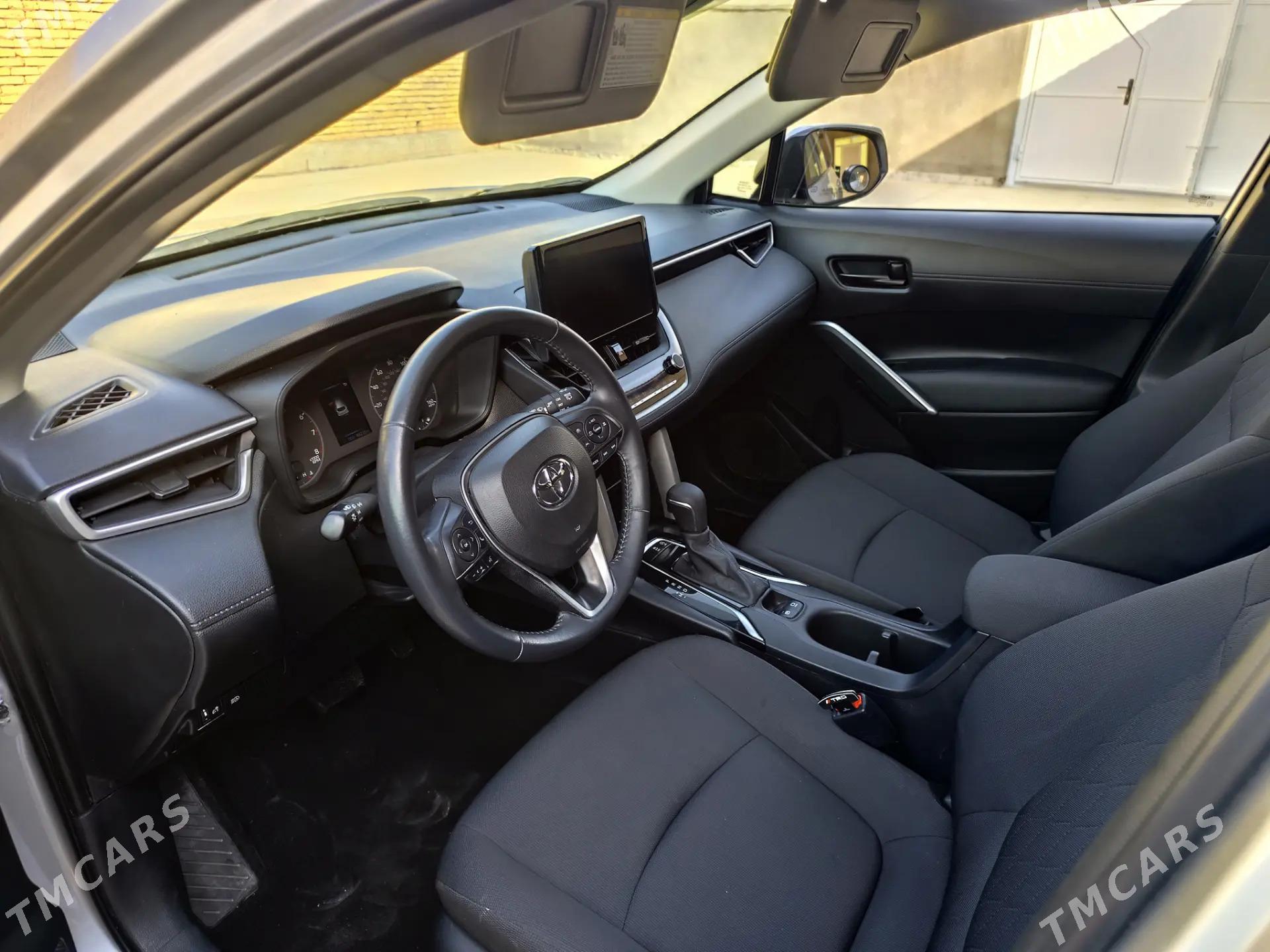 Toyota Corolla Cross 2023 - 310 000 TMT - Garagum etraby - img 4