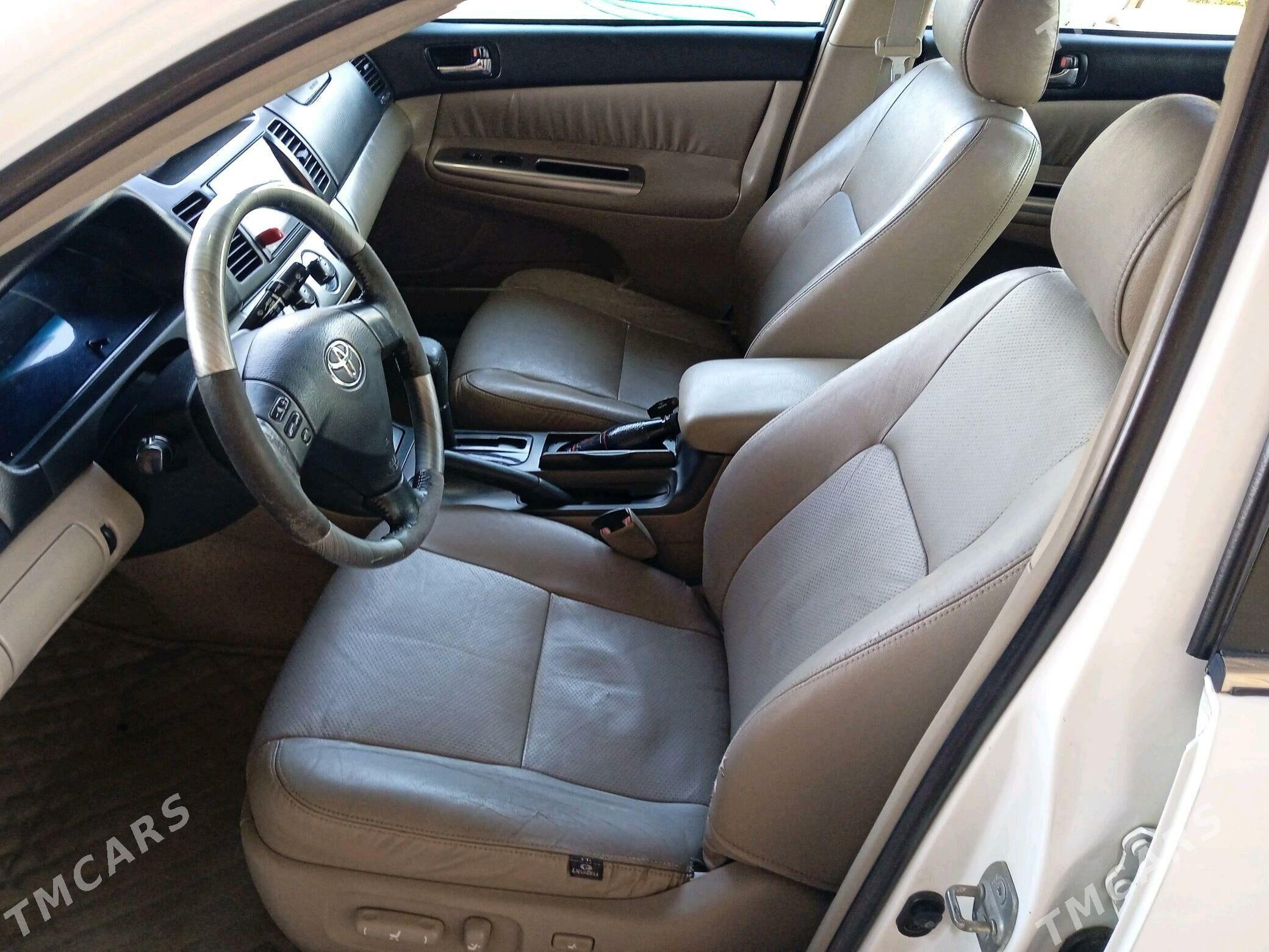 Toyota Camry 2005 - 225 000 TMT - Mary - img 1