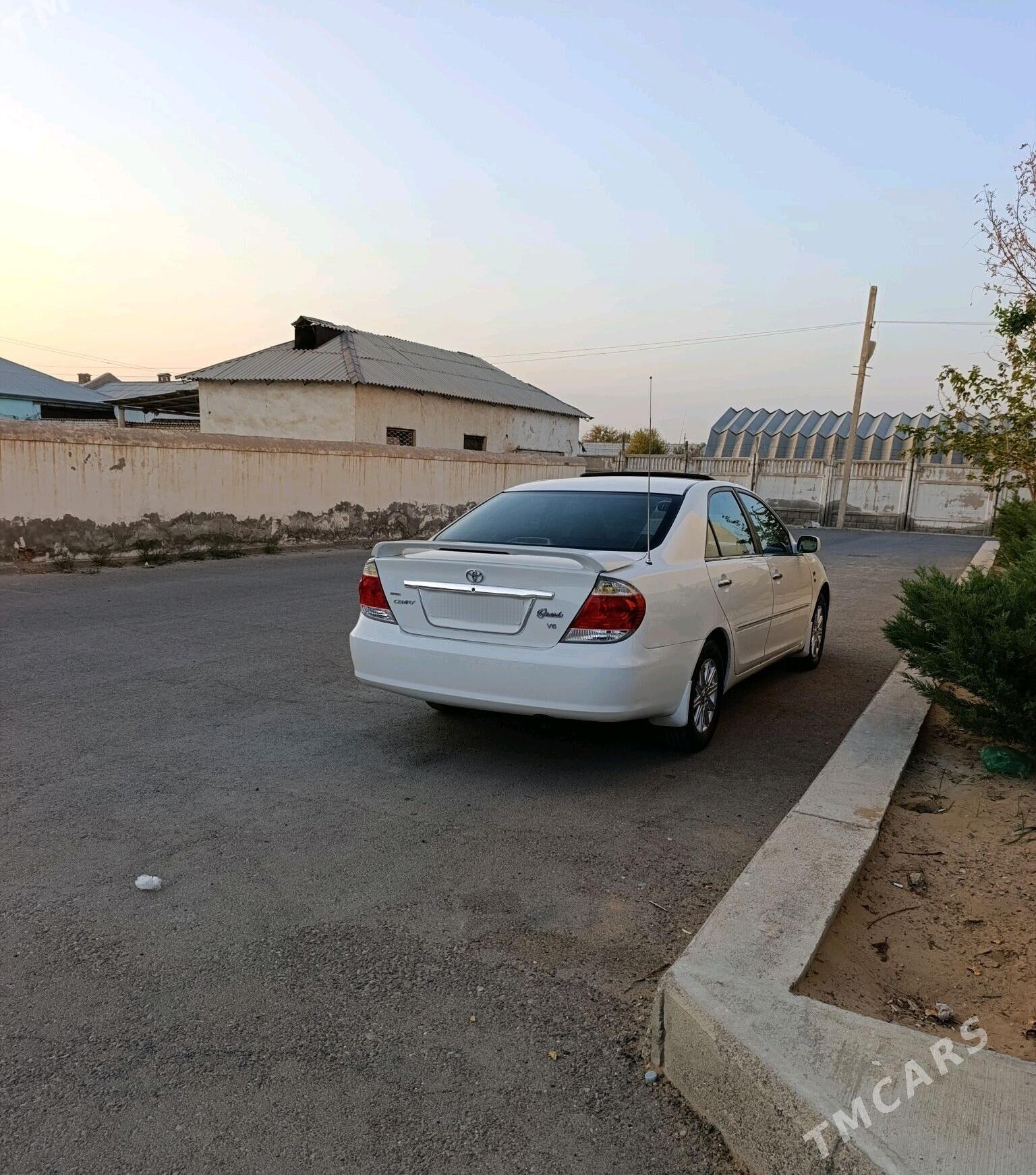 Toyota Camry 2002 - 215 000 TMT - Мары - img 8