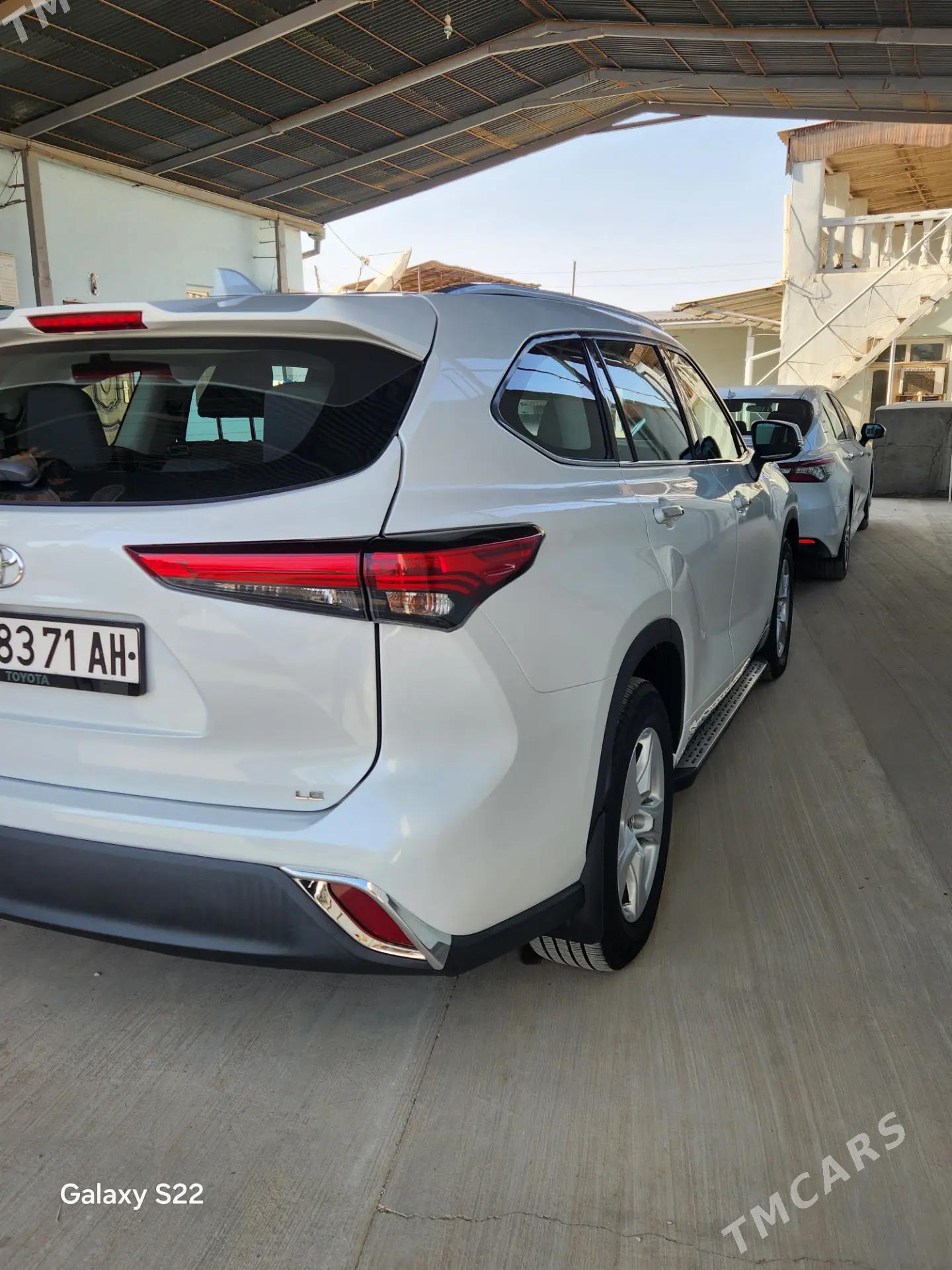 Toyota Highlander 2021 - 500 000 TMT - Теджен - img 4