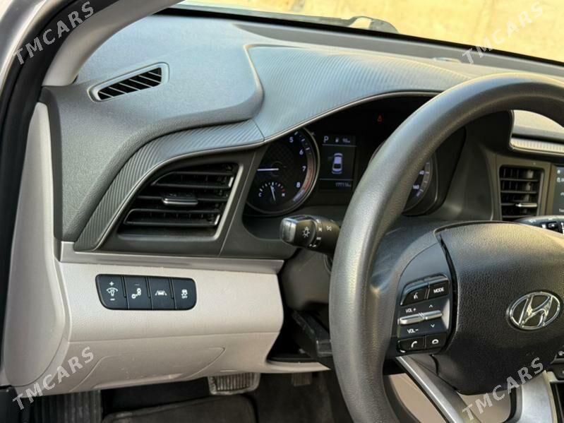 Hyundai Elantra 2020 - 180 000 TMT - Анев - img 7