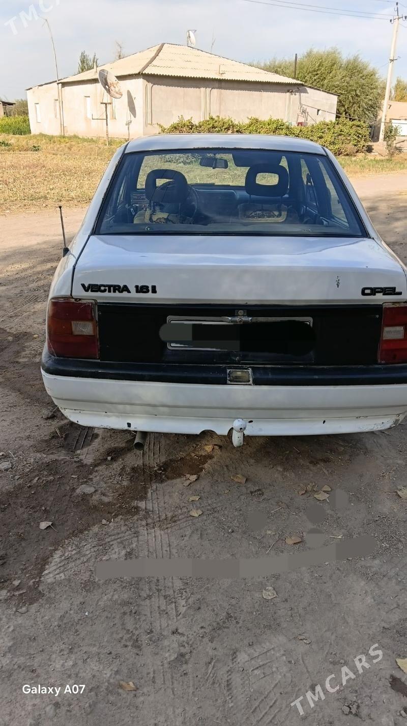Opel Vectra 1992 - 20 000 TMT - Губадаг - img 4