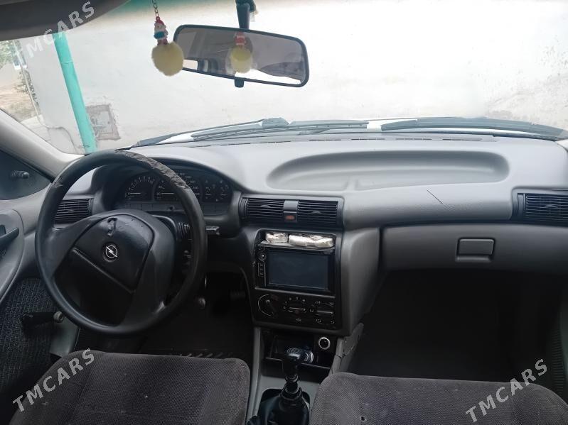Opel Astra 1993 - 30 000 TMT - Кака - img 6