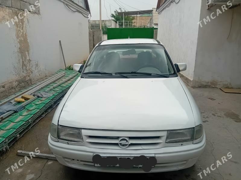 Opel Astra 1993 - 30 000 TMT - Кака - img 4