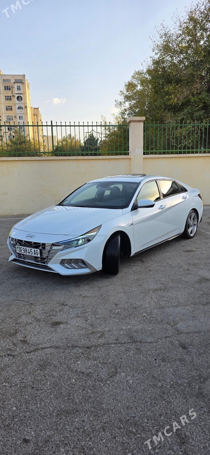 Hyundai Elantra 2021 - 235 000 TMT - Кëши - img 8