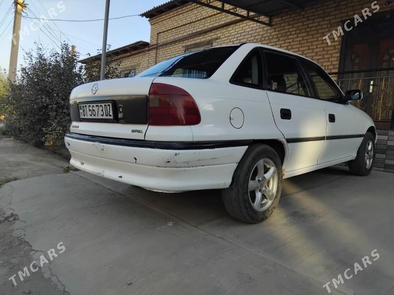 Opel Astra 1997 - 44 000 TMT - Daşoguz - img 4