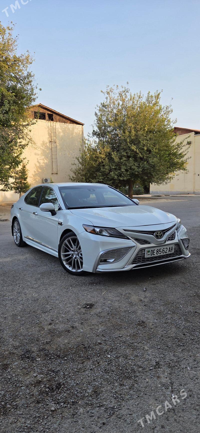 Toyota Camry 2019 - 290 000 TMT - Aşgabat - img 1